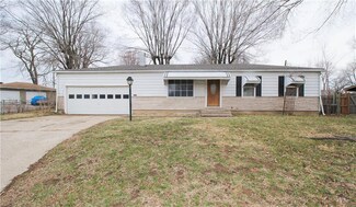 1312 N Vista Dr, Independence, MO 64056