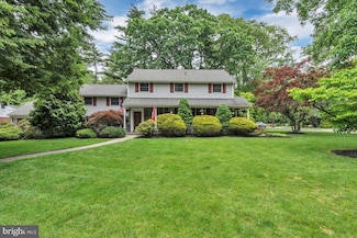1 Birchall Dr, Haddonfield, NJ 08033