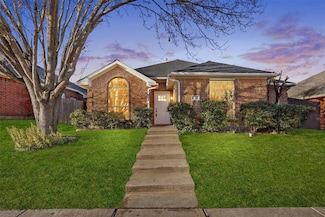 1513 Jessica Ln, Mesquite, TX 75149