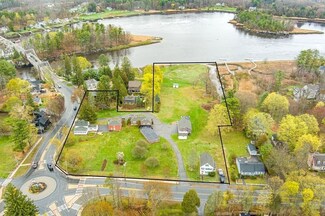 570 Merrimac St, Newburyport, MA 01950