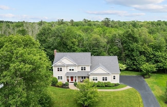 53 Thompson Ave, Westwood, MA 02090
