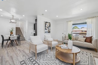 3287 Kelly St, Hayward, CA 94541