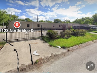 5123 Northridge Dr, Houston, TX 77033