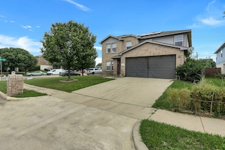 6021 Lucas Ct, Fort Worth, TX 76119