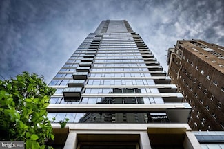 1911 Walnut St Unit 3004, Philadelphia, PA 19103