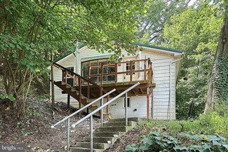 6286 River Dr, York, PA 17406