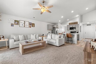 5861 S Donaway Ave, Meridian, ID 83642
