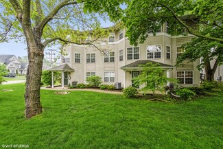 1504 W State St, Geneva, IL 60134