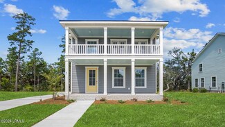 43 Backwater St, Beaufort, SC 29906