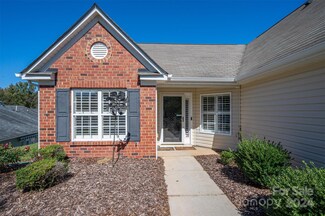 209 Woodbridge Cir, Mount Holly, NC 28120