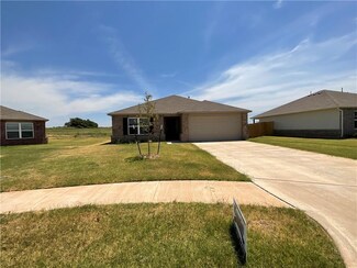 1315 Peridot Ln, Noble, OK 73068