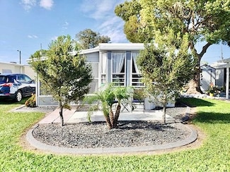 37285 Silver Lake Dr Unit R08, Avon Park, FL 33825