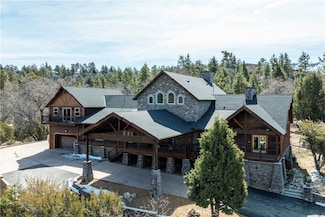 858 Fox Tower Way, Big Bear Lake, CA 92315