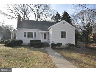 220 Mannion Ave, Moorestown, NJ 08057