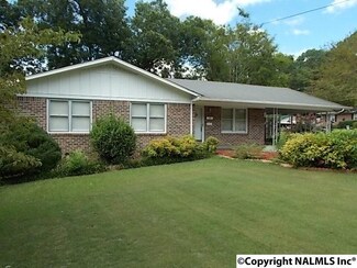 409 Tyler St, Scottsboro, AL 35768
