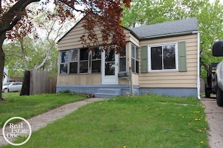 19661 Mccormick St, Detroit, MI 48224