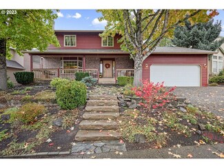 17735 NW Elk Run Dr, Portland, OR 97229