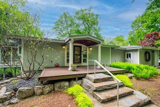 1 Gay Farm Way, Westwood, MA 02090
