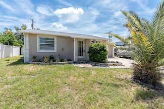 4526 Annette St, New Port Richey, FL 34652