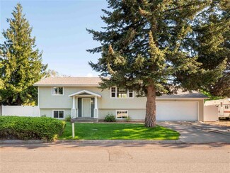 26616 E Queen Ave, Newman Lake, WA 99025