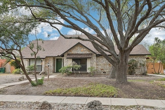 618 Sonnet Dr, San Antonio, TX 78216