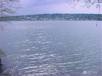 163 XX Inglewood Rd NE, Kenmore, WA 98028