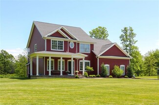 7971 Northfield Rd, Clarence Center, NY 14032