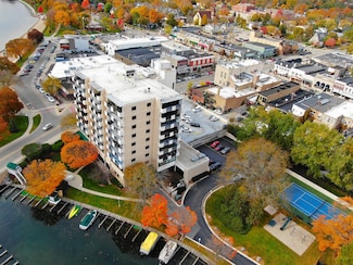 101 Broad St, Lake Geneva, WI 53147
