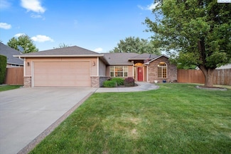 203 S Montana St, Kennewick, WA 99336