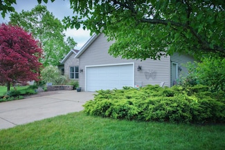 4763 Pleasant Meadow, Saint Joseph, MI 49085