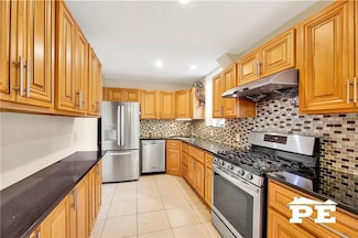 2077 Hendrickson St, Brooklyn, NY 11234