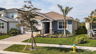 17953 Grand Prosperity Dr, Venice, FL 34293