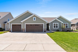 1397 Lear Ln, de Pere, WI 54115