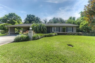 909 Fort Lane Dr, Orlando, FL 32806