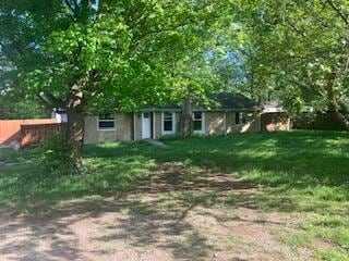 2130 Old Paris Rd, Lexington, KY 40505
