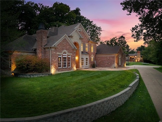 733 Deer Vue Ln, Fenton, MO 63026