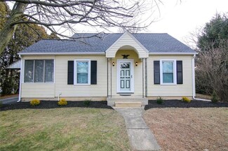 6474 Sullivan Trail, Wind Gap, PA 18091