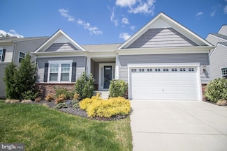 23531 Lilliflora Dr, California, MD 20619