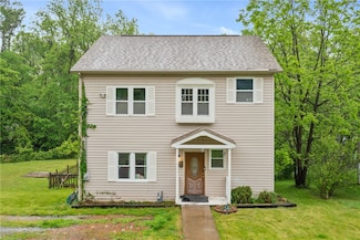2883 Wilson St, Washington, PA 15301