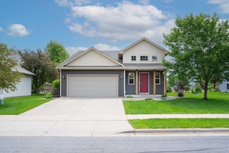 3138 Olympus Dr NE, Sauk Rapids, MN 56379