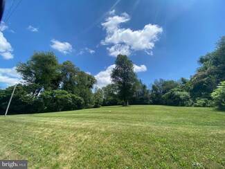 1301 N Front St, Reading, PA 19601