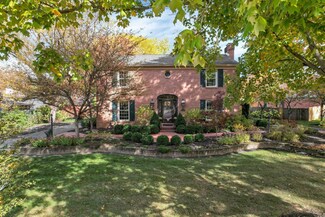 2060 Pinebrook Rd, Columbus, OH 43220