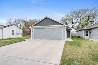 1523 S Edwards Ave, Wichita, KS 67213