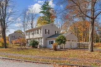 30 Frost Hill Rd, Portland, ME 04103