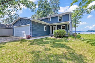 5092 Schrah Dr, Munith, MI 49259