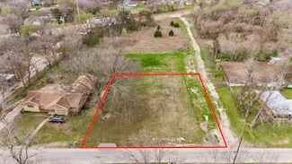 4227 Humphrey Dr, Dallas, TX 75216