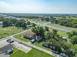 111 Munns St, Powell, TX 75153