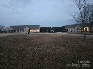 201 Millstone Ct, Seneca, SC 29678