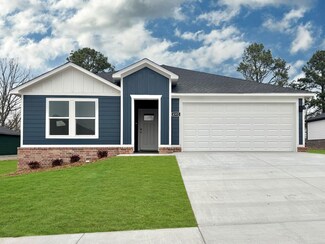 4352 Sloan Dr, Alexander, AR 72002