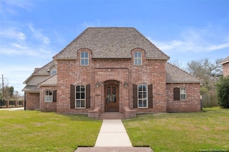 1301 Saint Louie Dr, Lake Charles, LA 70605